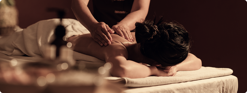 Thai Herbal Compress Massage and Its Origins